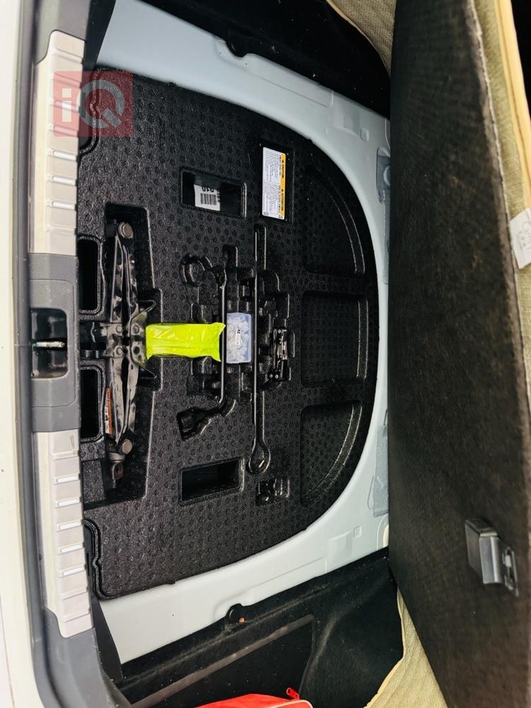 تۆیۆتا کامری